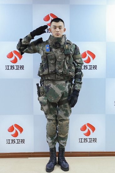 《维和步兵营》不负蓝盔生死情 刘润南献艺